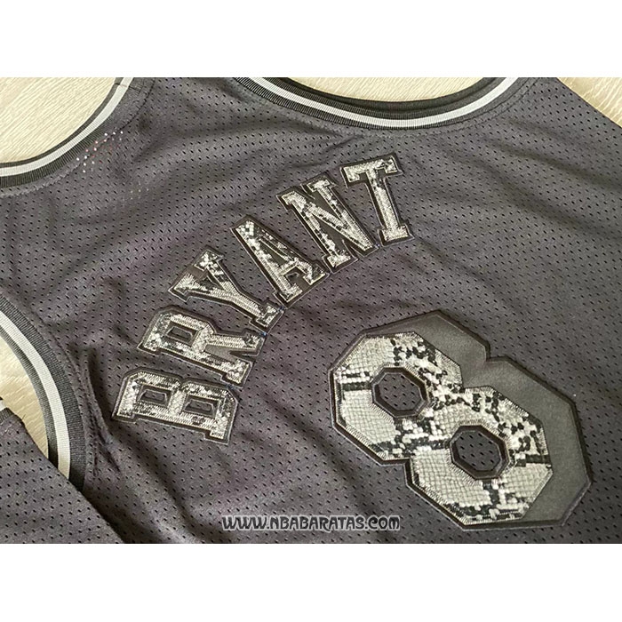 Camiseta Los Angeles Lakers Kobe Bryant #8 Swingman Mitchell & Ness 1996-97 Negro